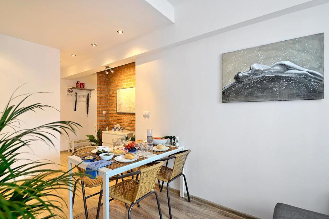 Lovely Apartment Krakow Exterior photo